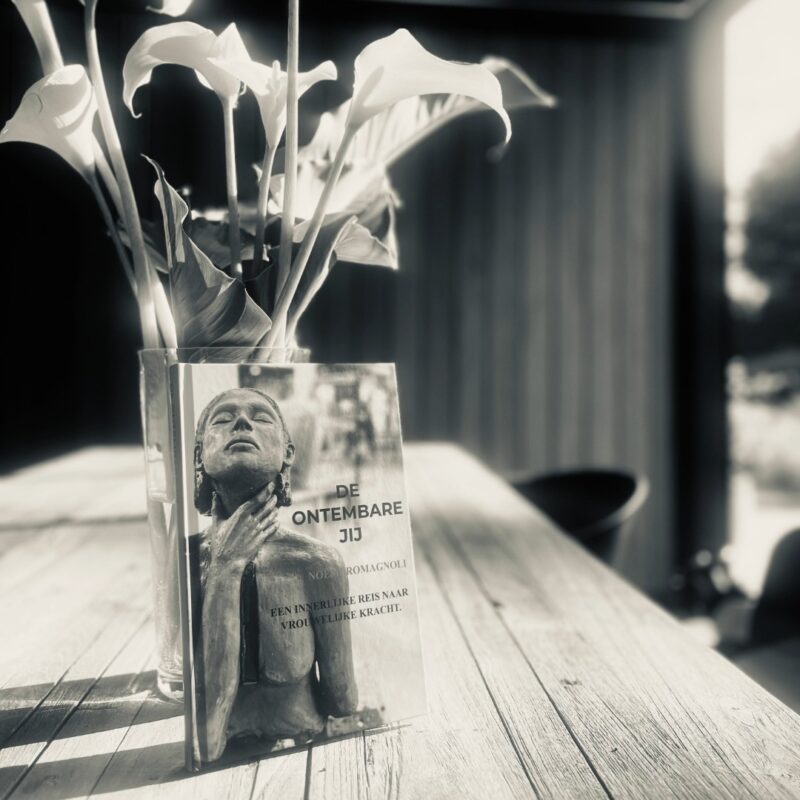 De ontembare jij Noemi Romagnoli visual artikel Bloom 3