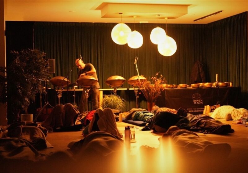 Boventoon 29 april ligconcert Andy Vanbeveren Blooming Frequencies 1000 X700