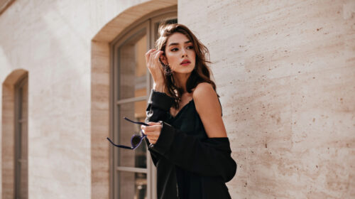 4 manieren om ervoor te zorgen dat de kleding in je kast duurzaam is header bet artikel Bloom