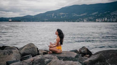 Meditation on the move Bloom