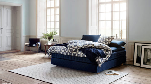 Nachtwacht Bed Bloom Web