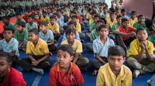Op zoek naar Aurora tot in India Bloom Web