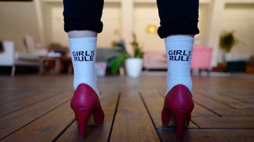 Powervrouwen who run the world girls Bloom web