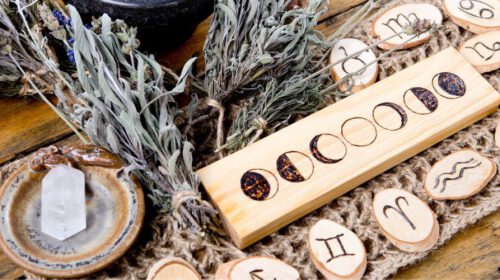 Wicca en de Maan header artikel Bloom