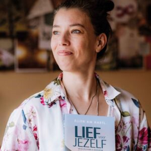 Ellen Hartl auteur Lief voor Jezelf lezing Spirituele Beurs 2025