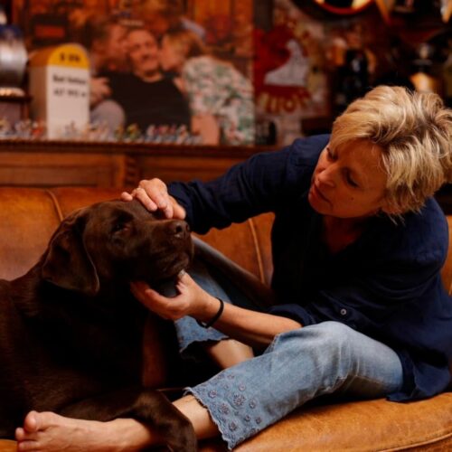 Linda Van der Meeren Begeesterend schilderen in Frankrijk visual artikel Bloom 7