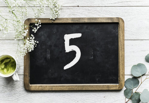 Numerologie-Betekenis-Geboorte-Getal-5-Bloom