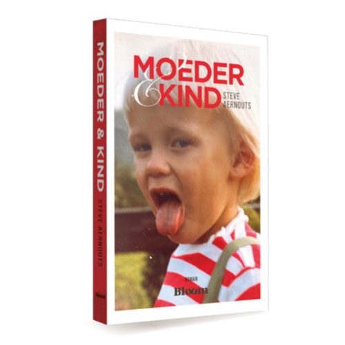 Steve Aernouts Moeder en Kind mock up boek