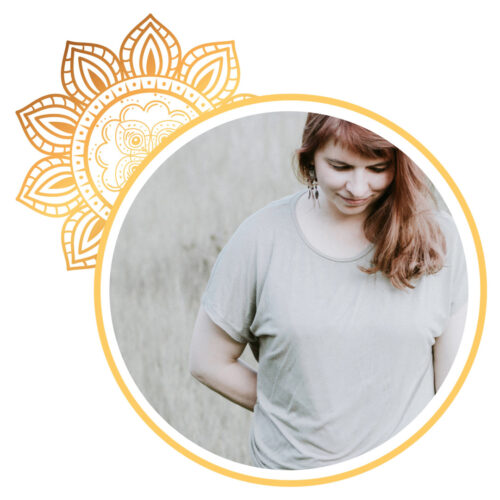 Wendy Leyten Flower Wisdom boek en orakelkaarten profielfoto boekentip Bloom