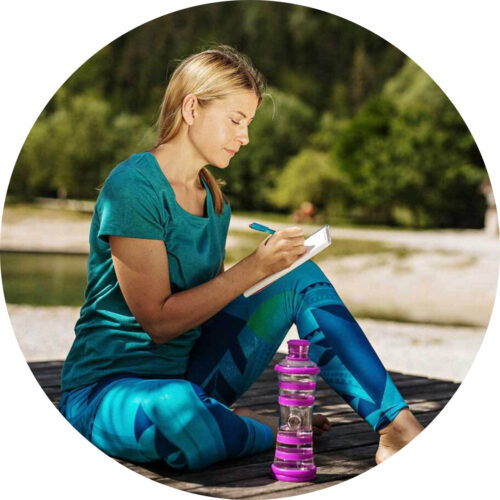 Kleurentherapie de invloed van kleuren op je welzijn artikel Bloom I9 waterfles
