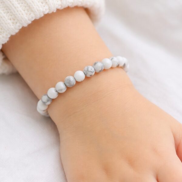 Kinderarmband edelstenen howliet