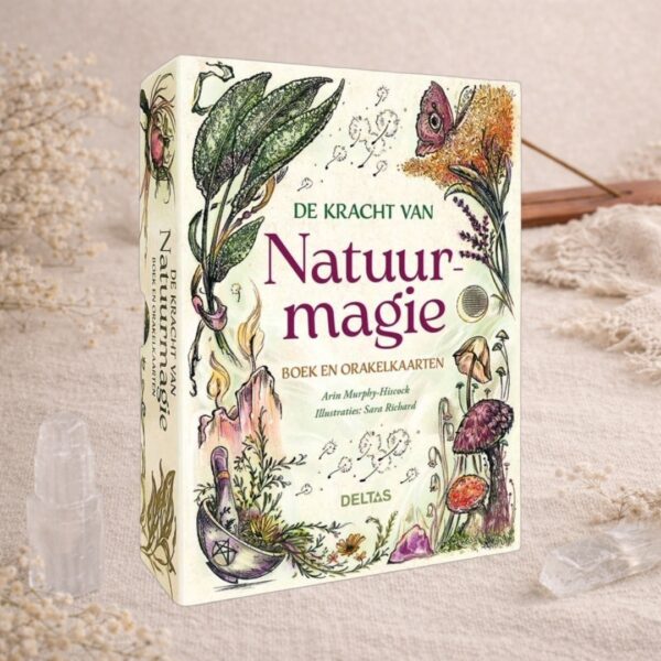 Kracht van Natuurmagie Boek en orakelkaarten front