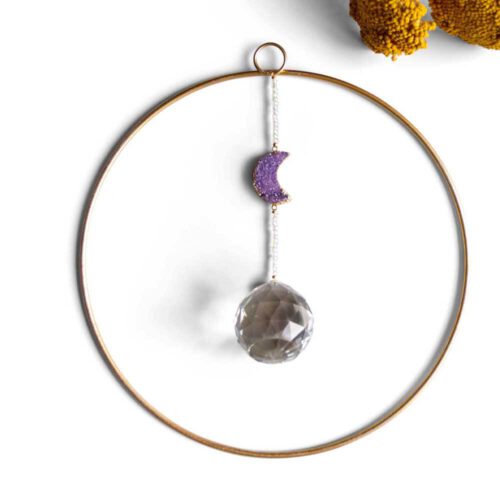 Attrape soleil - Cristal de fenêtre - cercle doré avec lune mauve